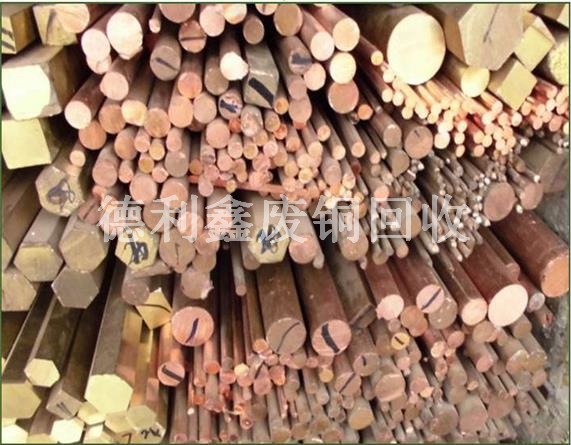 �~���������������~�������S�~